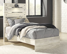 Load image into Gallery viewer, Cambeck  Panel Bed
