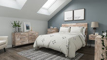 Load image into Gallery viewer, Neilsville  Panel Platform Bed
