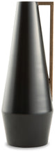 Load image into Gallery viewer, Pouderbell Vase
