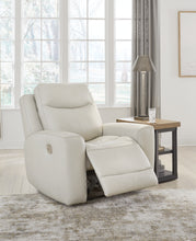 Load image into Gallery viewer, Mindanao PWR Recliner/ADJ Headrest
