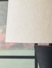 Load image into Gallery viewer, Scarbot Paper Table Lamp (2/CN)
