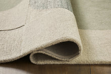 Load image into Gallery viewer, Dallane Medium Rug

