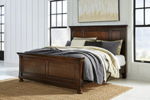 Load image into Gallery viewer, Robbinsdale  Panel Bed
