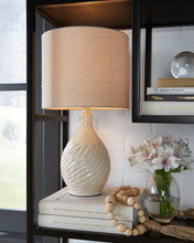 Load image into Gallery viewer, Garinton Ceramic Table Lamp (1/CN)
