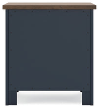 Load image into Gallery viewer, Landocken Queen Panel Bed with Dresser and 2 Nightstands
