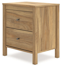 Load image into Gallery viewer, Bermacy Queen Panel Headboard with Dresser, Chest and Nightstand
