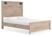 Load image into Gallery viewer, Senniberg Queen Panel Bed with Mirrored Dresser, Chest and Nightstand
