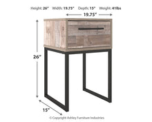 Load image into Gallery viewer, Neilsville Queen Platform Bed with Dresser, Chest and Nightstand
