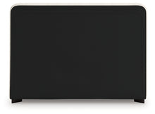Load image into Gallery viewer, Brintstreet Queen Upholstered Bed
