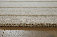 Load image into Gallery viewer, Teelgan Medium Rug
