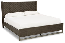 Load image into Gallery viewer, Arkenton King Panel Bed with Mirrored Dresser and 2 Nightstands

