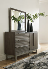 Load image into Gallery viewer, Arkenton King Panel Bed with Mirrored Dresser and 2 Nightstands
