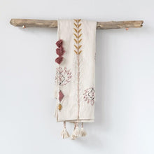 Load image into Gallery viewer, Applique Embroidered Throw
