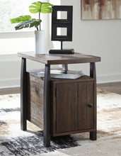 Load image into Gallery viewer, Vailbry Chair Side End Table
