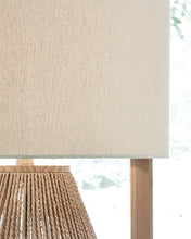 Load image into Gallery viewer, Clayman Paper Table Lamp (1/CN)
