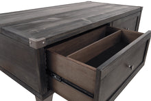 Load image into Gallery viewer, Todoe Coffee Table with 2 End Tables
