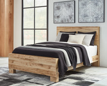 Load image into Gallery viewer, Hyanna King Panel Bed with Mirrored Dresser and Nightstand
